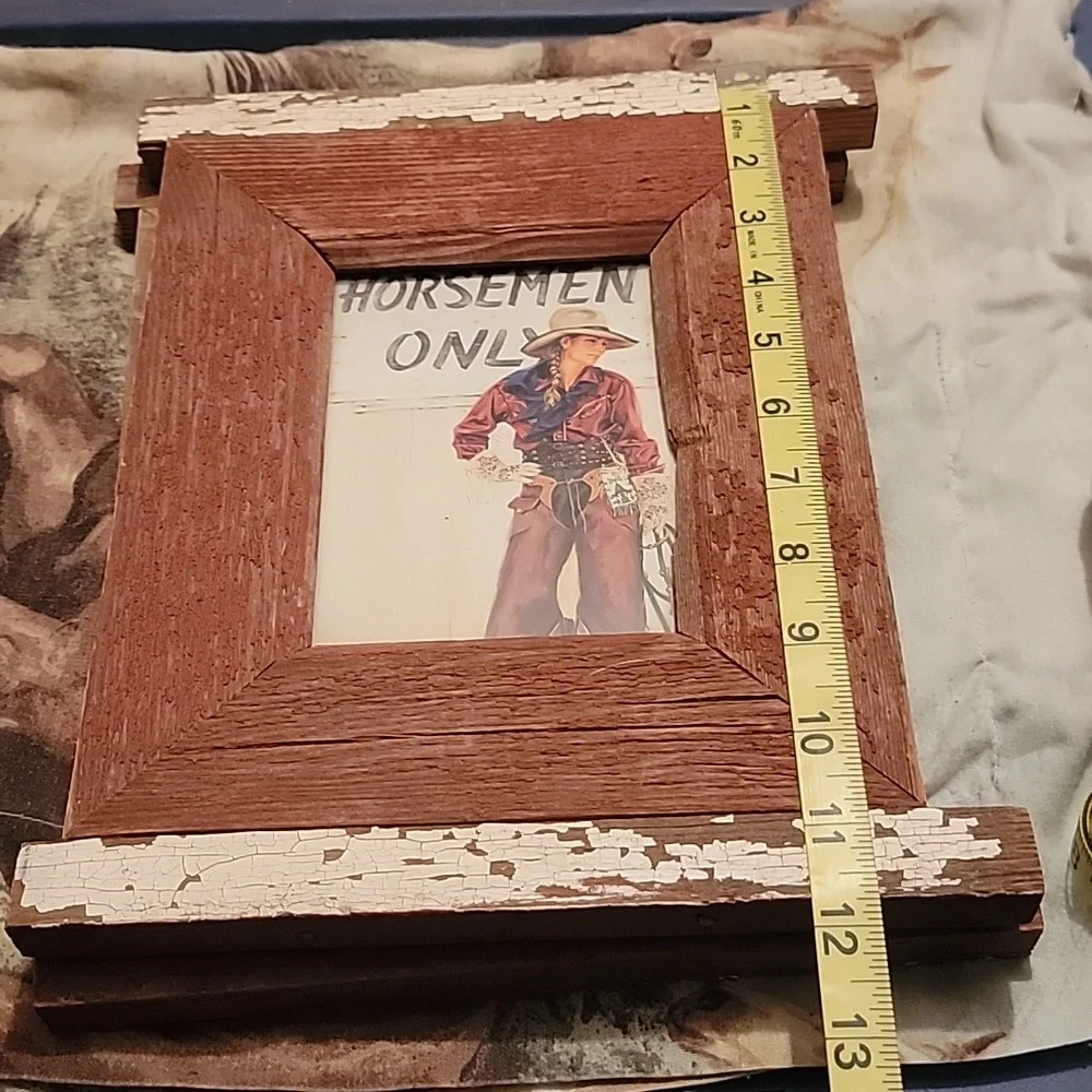 2 Rustic picture frames - Picture 6 of 6